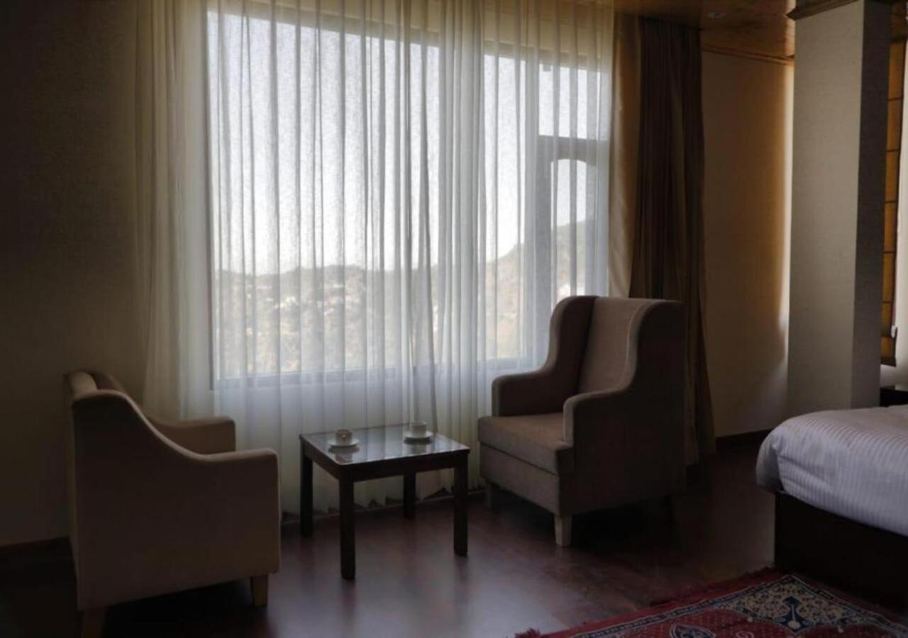 The Alpine Retreat Hotell Shimla Eksteriør bilde