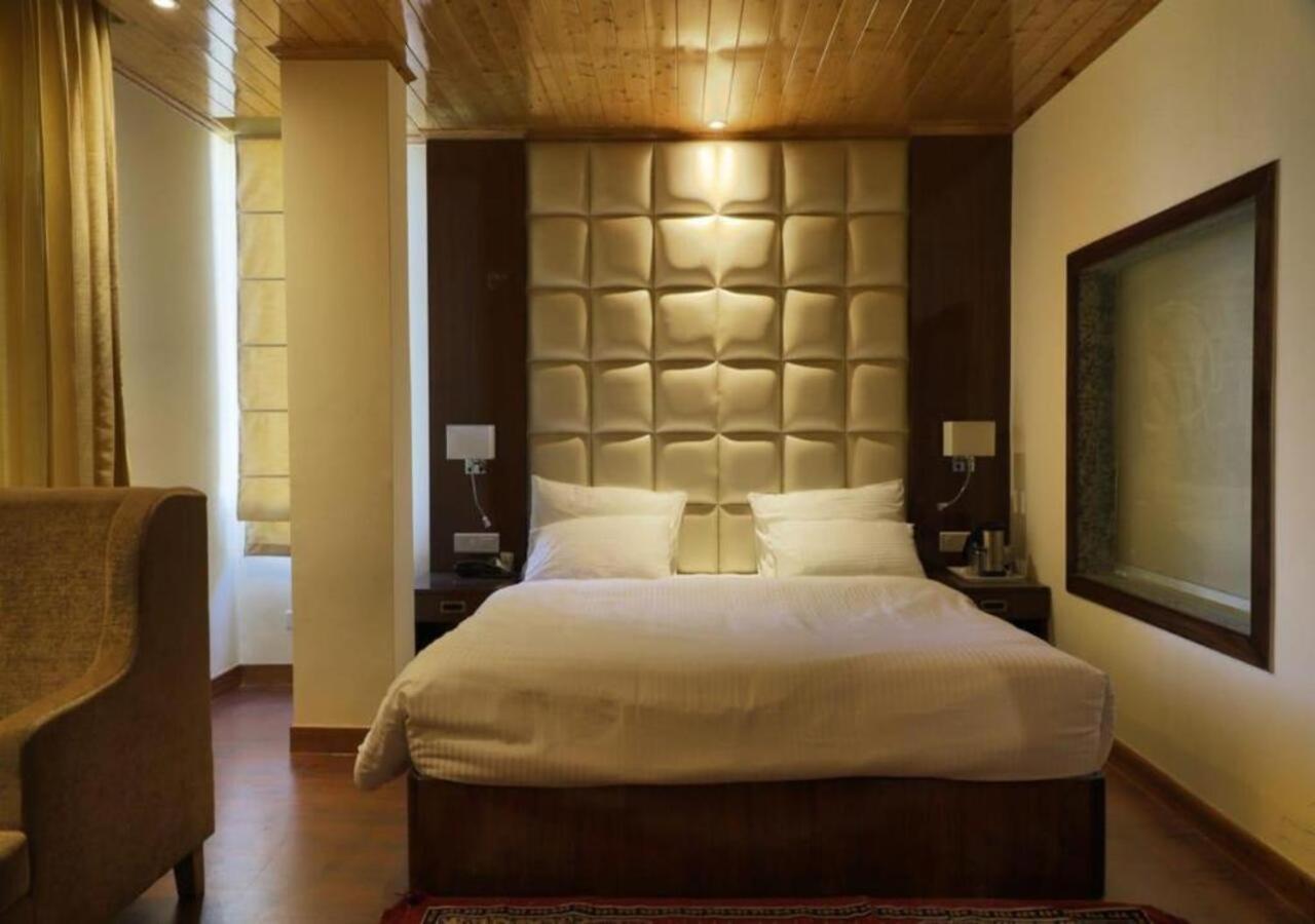 The Alpine Retreat Hotell Shimla Eksteriør bilde
